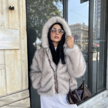 Lolita-Beige mit Reißverschluss